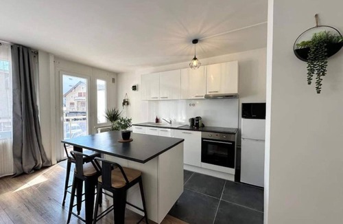 Annemasse Apartment | Urban chic