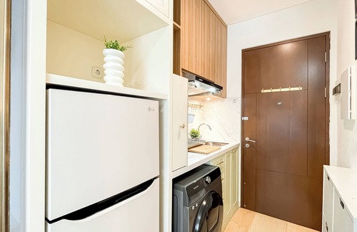Semanggi Apartment | Urban Chic Studio Room At Ciputra World 2 Apartment