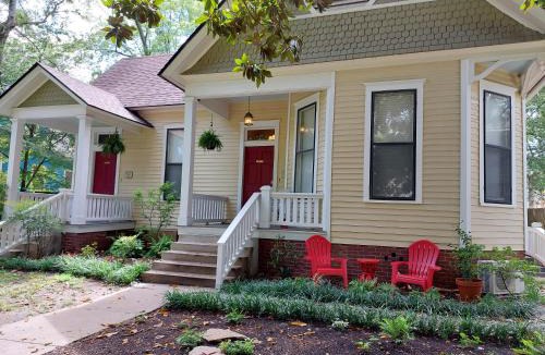 Downtown Little Rock Bed & Breakfast | Urban Cottages
