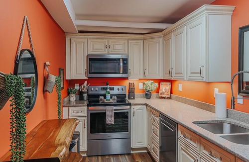 Staunton Apartment | Urban Cowboy Suite: Private Workspace, Walkable