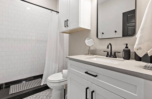 Downtown House | Urban Destination Downtown Bryan TX 2BR 1.5Bath
