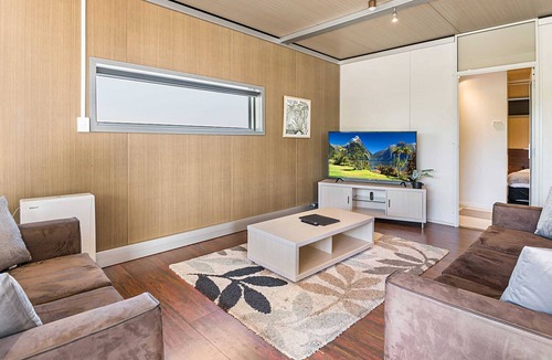 Kangaroo Flat Apartment | Urban Edge Apartment One