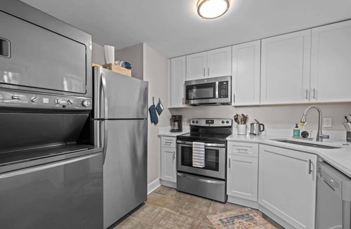 Southwest Raleigh Condo | Urban Escape | Near Downtown