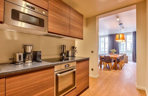 Madeleine Apartment | Urban Flat 111 - Urban Lovely Flat Madeleine