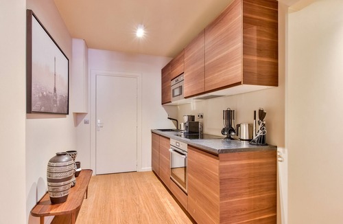 Madeleine Apartment | Urban Flat 111 - Urban Lovely Flat Madeleine
