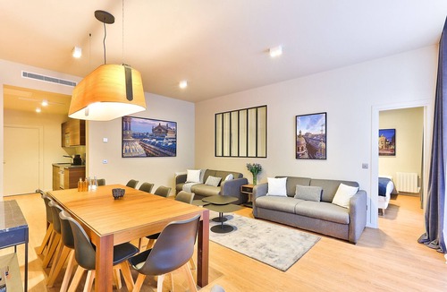 Madeleine Apartment | Urban Flat 111 - Urban Lovely Flat Madeleine