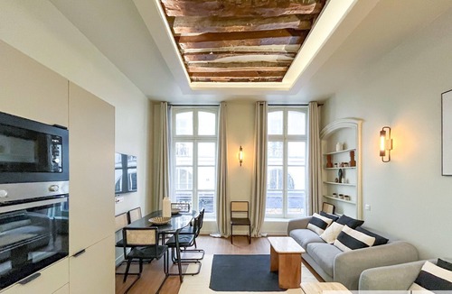 Bonne-Nouvelle Apartment | Urban Flat 188 - Sublime 4 Bedroom Apartment in Paris