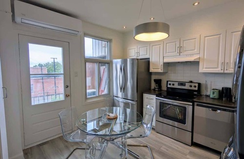 Maisonneuve Apartment | Urban Getaway in Hochelaga – Bright 1BR Apartment