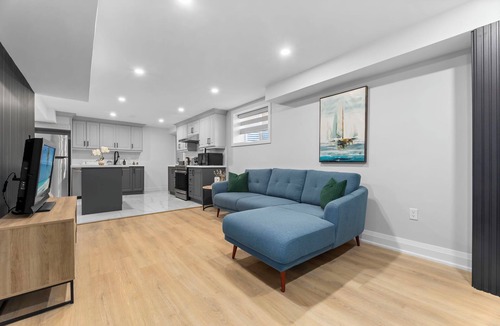Newcastle Apartment | Urban Haven: 2BR/2BA+Office, Kitchen, Dining