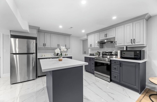 Newcastle Apartment | Urban Haven: 2BR/2BA+Office, Kitchen, Dining