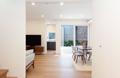 Annandale Apartment | Urban Hideout, Annandale Isyd