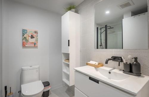 Quartier des Spectacles Apartment | Urban Hideout - Downtown Haven
