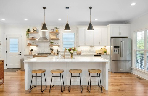 North Chattanooga House | Urban Hive | Spacious Stay w/EV Charging