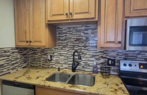 Downtown Minneapolis Apartment | Urban Living - 2 Bed and 1 Bath