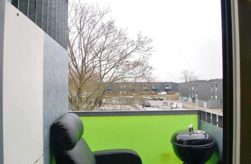 Albertslund Apartment | Urban Living 3 minutes from S-Train