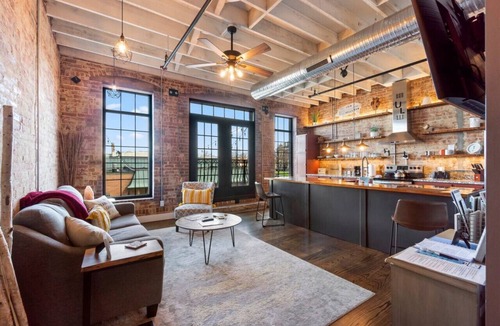 Perryville Apartment | Urban Loft #5 GRAY · Downtown Urban Loft above Restaurants & Boutiques