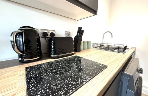 Bradford Apartment | Urban Loft, Conditioning House