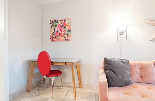 South Dallas - Fair Park House | Urban Luxe Nightlife Escape · 3BR/2BA · Sleeps 8