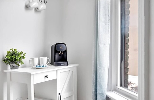 Seward Place Apartment | Urban Nest #2 | Bright 1BD Steps From Downtown