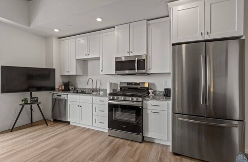 Northeast South Bend Apartment | Urban Nest | Downtown | ND