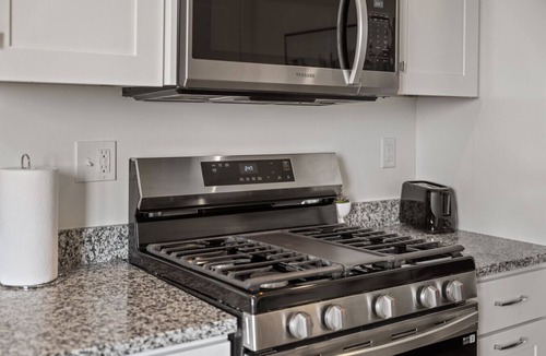 Northeast South Bend Apartment | Urban Nest | Downtown | ND