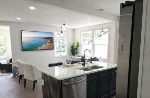 Avondale House | Urban Nest | Historic Avondale Getaway