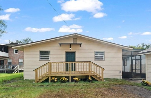 Avondale House | Urban Nest | Historic Avondale Getaway