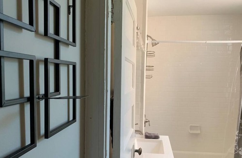 Shaw Apartment | Urban Nest in Saint Louis