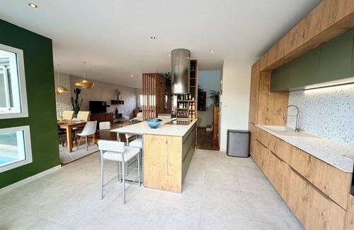 Saint-Martin House | Urban Oasis - Design Duplex, Private Pool