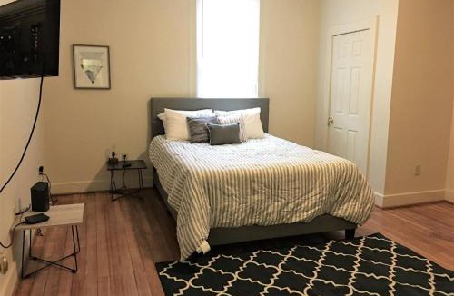 Waynesboro Apartment | Urban Oasis In Downtown Waynesboro Near Parkway