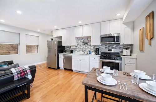 Heart of Chicago House | Urban Oasis in Heart of Chicagon