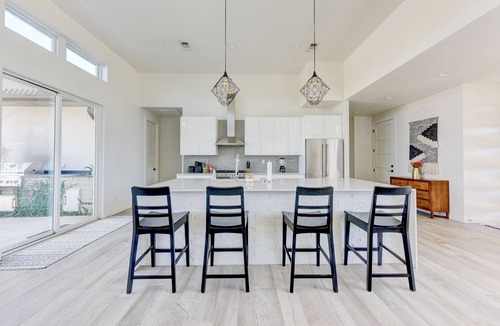 Liberty Hill House | Urban Oasis Retreat