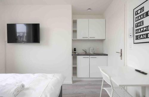 Sihlfeld Apartment | Urban Oasis with Queen Bed and View BE-42