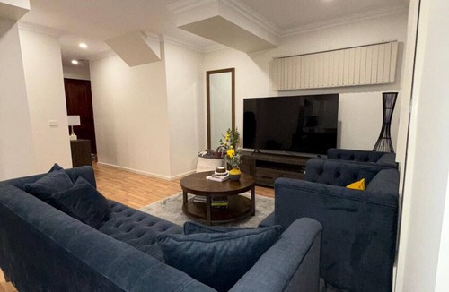 Epping House | Urban Pause - Epping