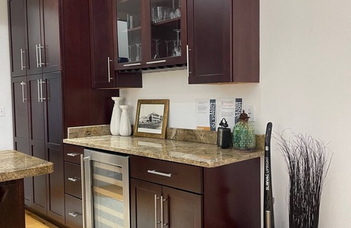 Lenox Apartment | Urban Peak Escape, Lenox, MA