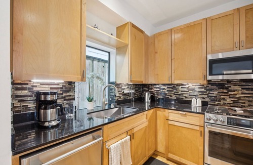 Washington Ave./ Memorial Park House | Urban Retreat - Boutique stay at Houston hot spots