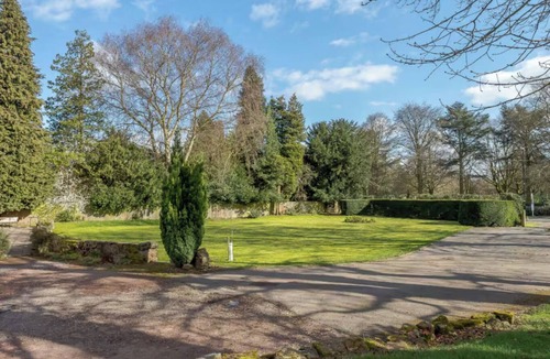 Coventry House | Urban Retreat