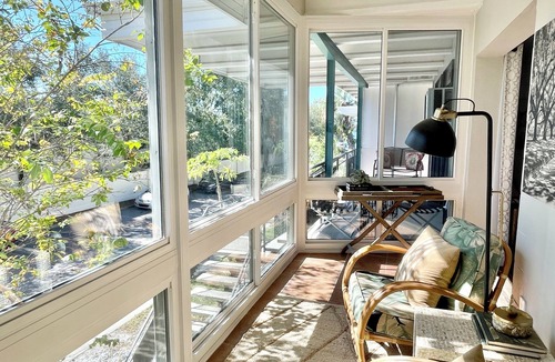 Winter Park Condo | Urban Retreat w/Sunroom, Office, & Lakeside Pool