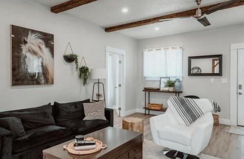 Corvallis House | Urban Rustic Getaway