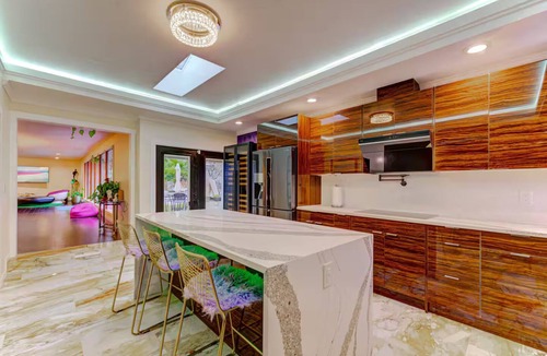 SeaTac House | Urban Solace-Elements of Nature