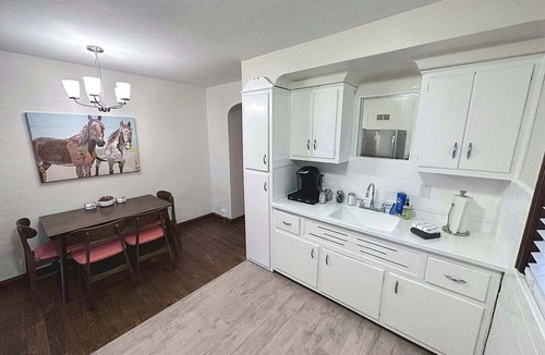 The Southampton Apartment | Urban South City Retreat