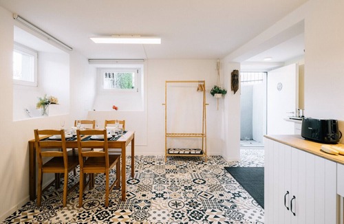 Spiez Apartment | Urban Studio directly at Spiez train station