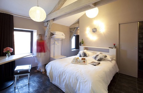 Villefranche-de-Rouergue Hotel | Urban Style Les Fleurines