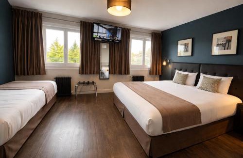Chateaudun-Bannier Hotel | Urban Style Hôtel des Cèdres