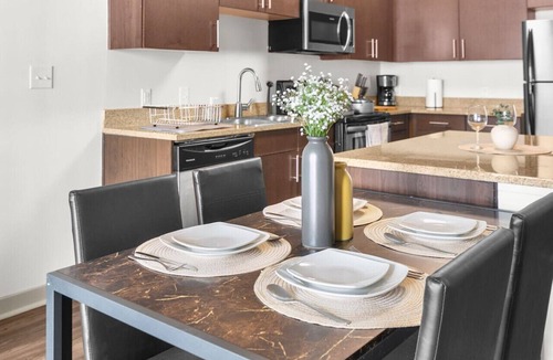 Central City Apartment | Urban Stylish 1BR 52 : Way to unwind and relax