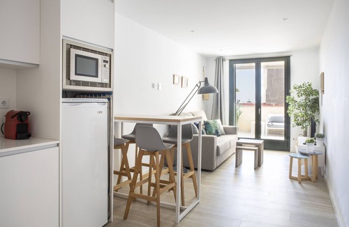 Sitges Town Center Apartment | URBAN SUITES SITGES TERRACE by PriorityVillas