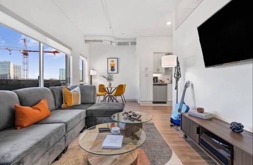 Sobro Condo | Urban Zen Escape Nashville TN.
