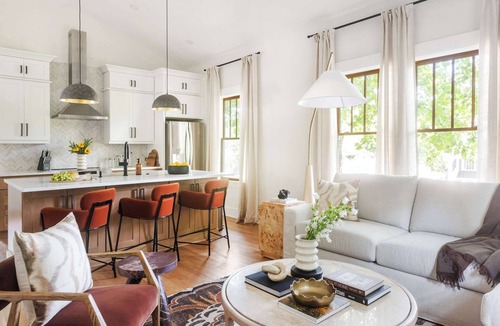 Poncey-Highland Apartment | Urbanchella Summary: