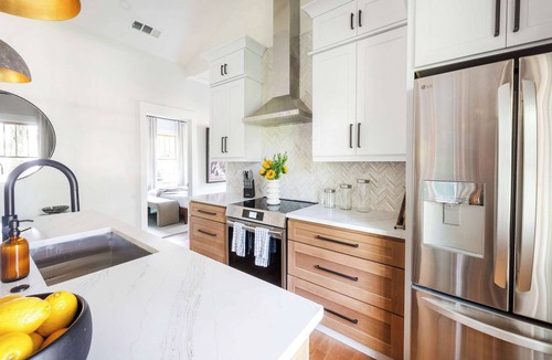 Poncey-Highland Apartment | Urbanchella Summary: