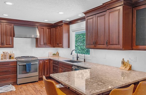 Urbandale House | Urbandale Oasis